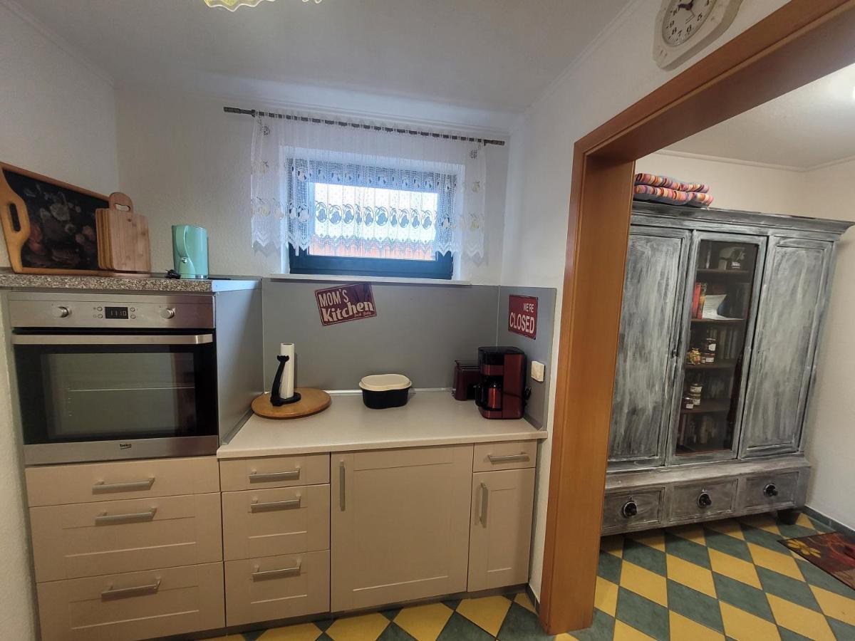 Ferienwohnung Schmidt Neu Sallenthin Exterior foto